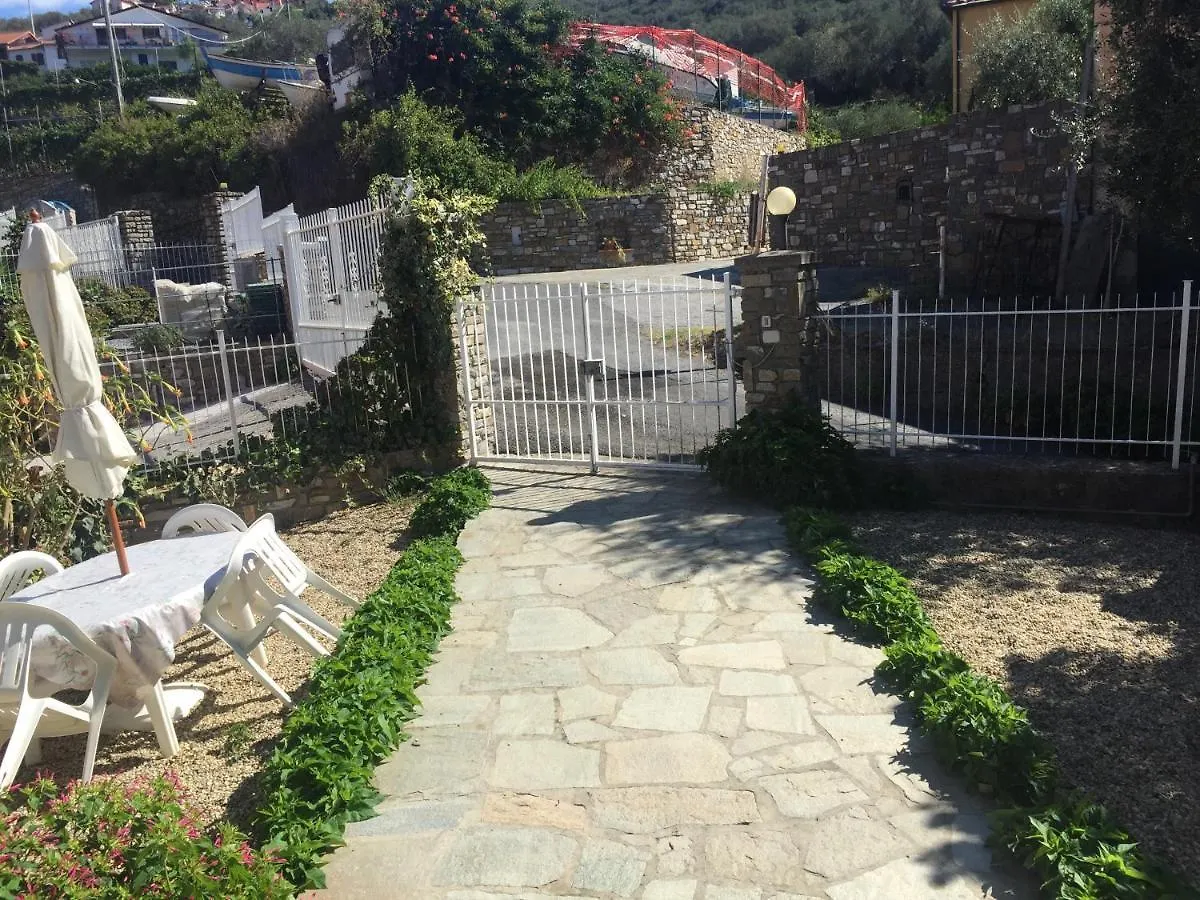 Casa Luca Apartment Diano San Pietro Italy