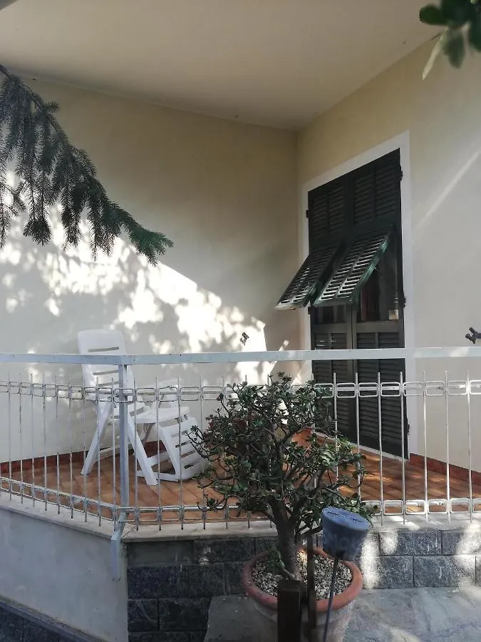 Casa Luca Apartment Diano San Pietro
